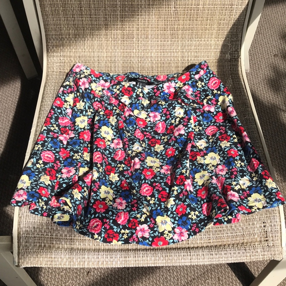 Forever 21 floral skirt Med